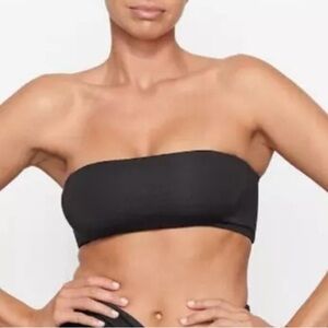 SKIMS Fits Everybody Bandeau Bra NWT Size XS Onyx‎ Black Strapless Comfort
